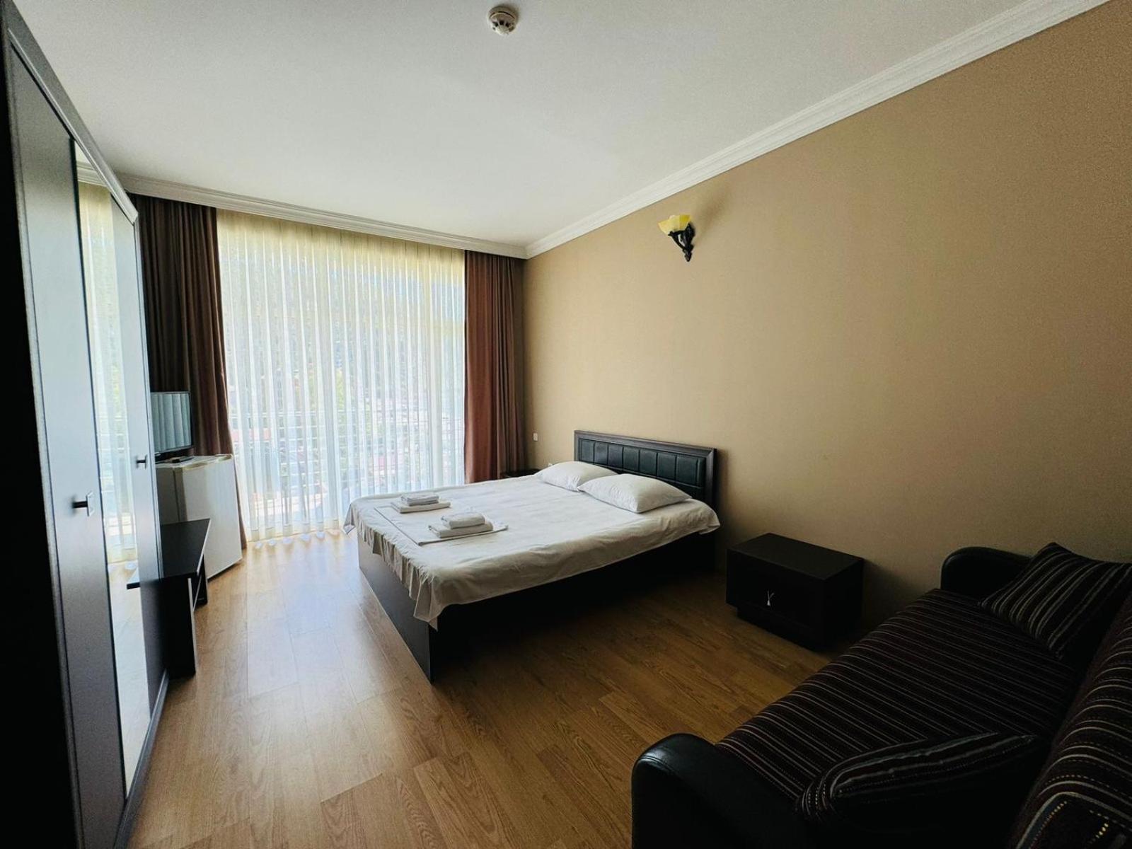 Black Sea Hotel ควาเรียที ภายนอก รูปภาพ